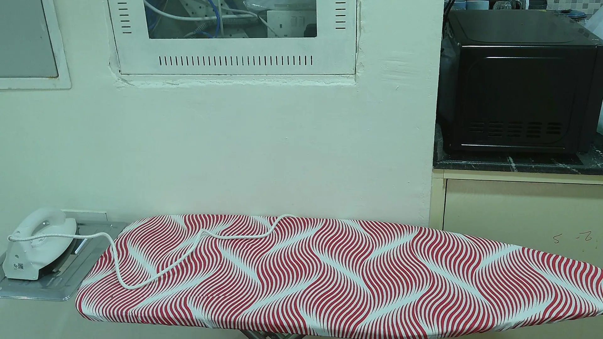 Ruby Star Hostel Dubai 303