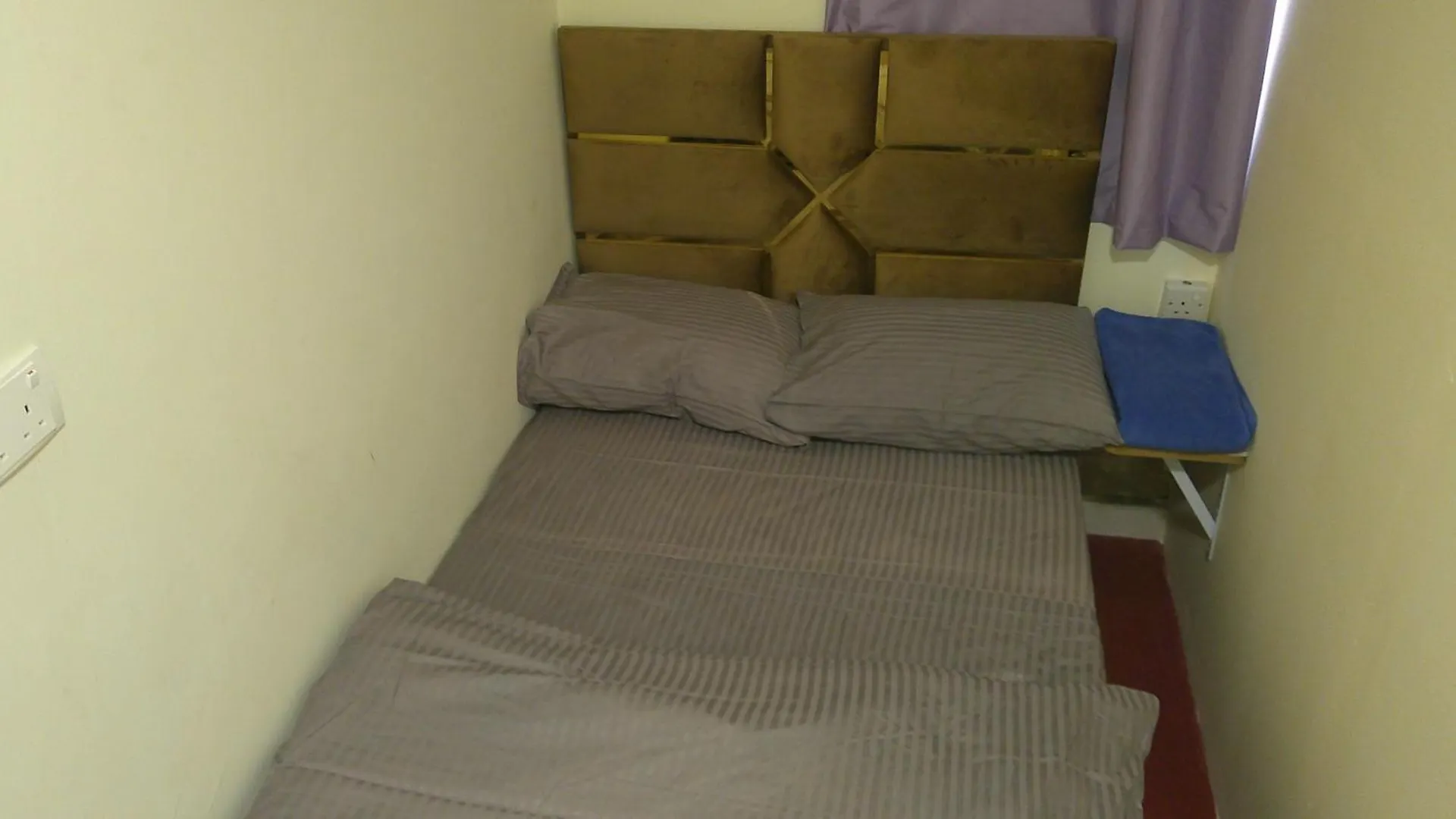 Ruby Star Hostel Dubai 303
